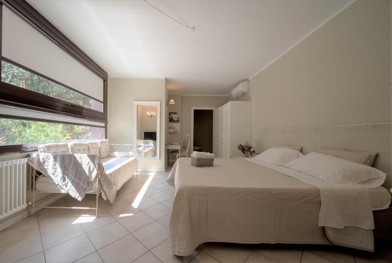 Bed In Bo Saragozza Hotel Болоня Екстериор снимка