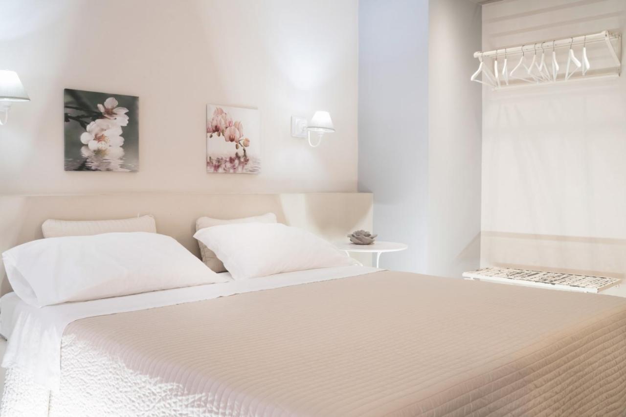 Bed In Bo Saragozza Hotel Болоня Екстериор снимка